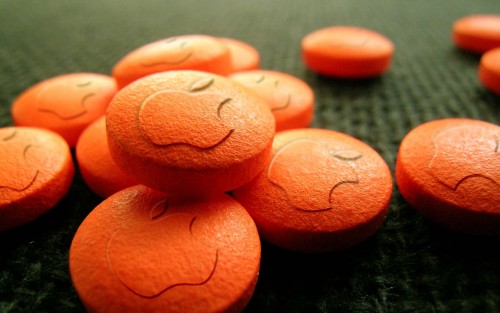 apple_vitamins-1680x1050.jpg