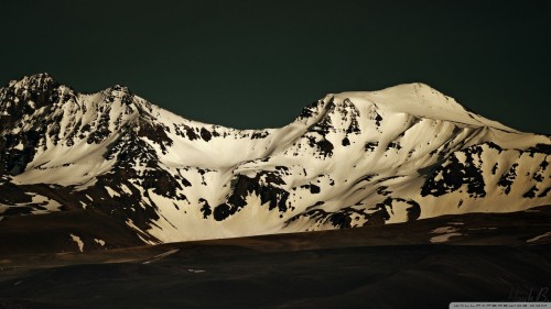 armenia_aragats_6-wallpaper-1920x1080.jpg