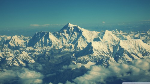 panoramic_view_of_mountains_2-wallpaper-1920x1080.jpg