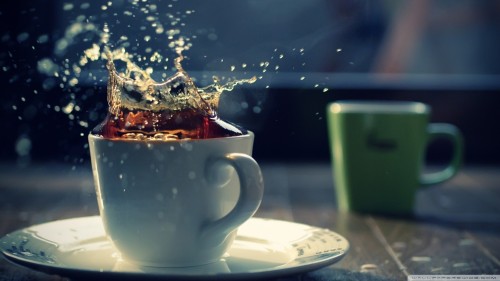 splash_in_a_tea_cup-wallpaper-1920x1080.jpg