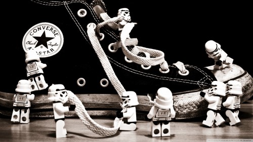 stormtrooper_converse-wallpaper-1920x1080.jpg