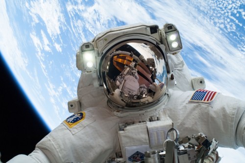 Le meilleur selfie du monde ! (ou de l'espace)