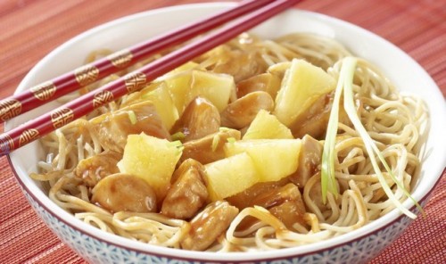 poulet-a-l-ananas-et-aux-nouilles.jpg