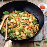 Wok-vegetarien-aux-legumes-de-printemps