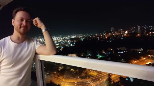 oleg_26260.jpg
